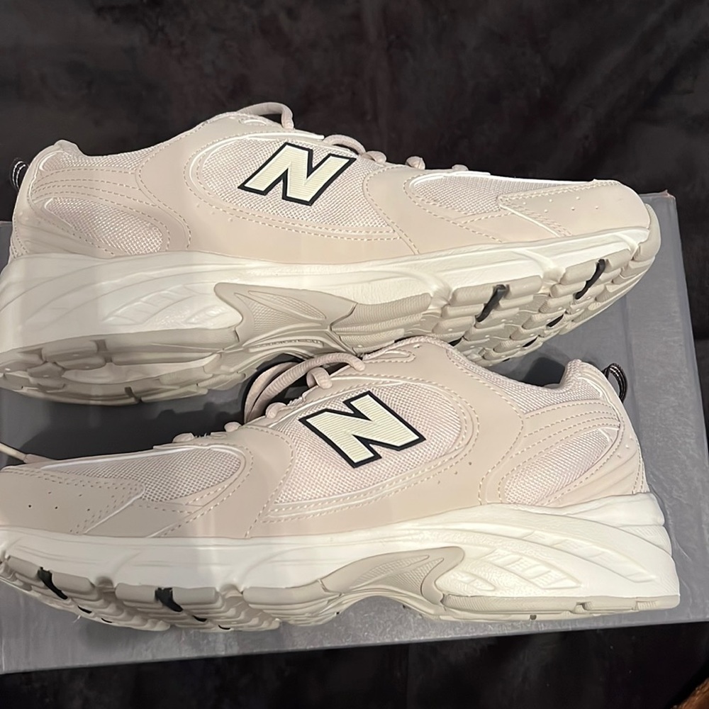 NEW BALANCE 530 TAN